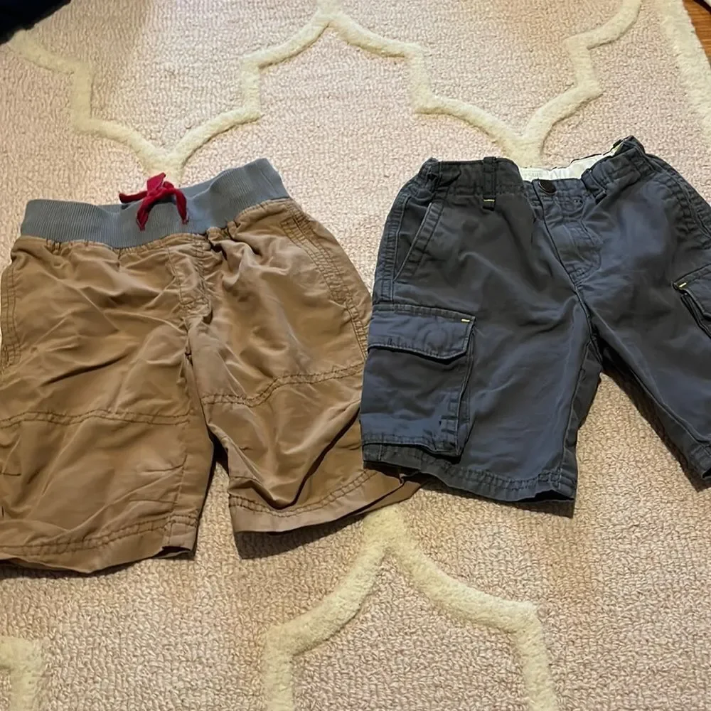 2 pairs shorts